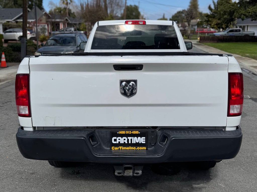 Ram 2500 Vehicle Full-screen Gallery Image 08