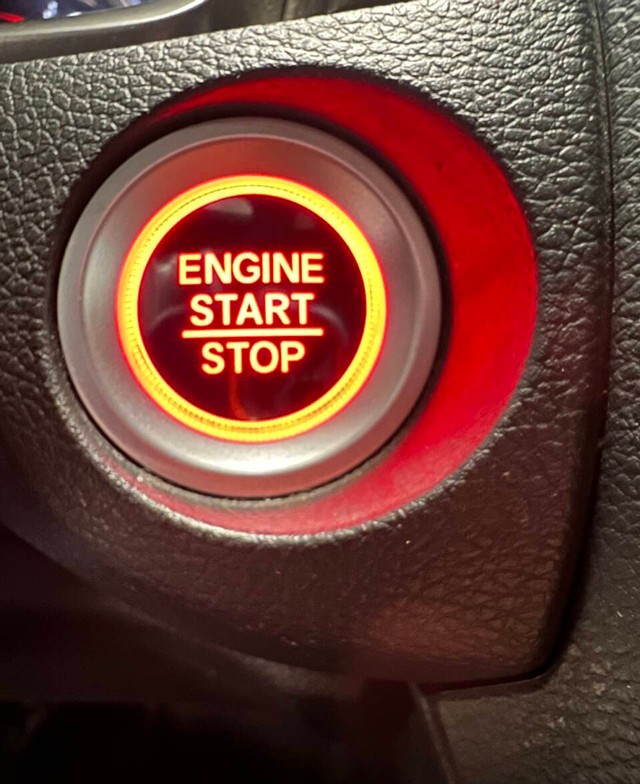 Honda Civic Hatchback Vehicle Full-screen Gallery Image 18