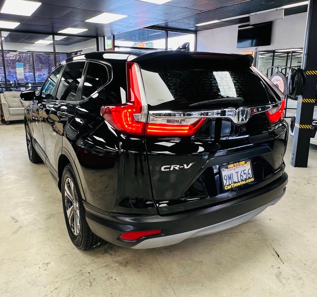 Honda CR-V Vehicle Full-screen Gallery Image 07