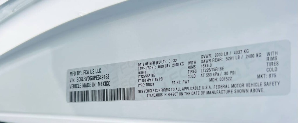 Ram ProMaster Cargo Van Vehicle Full-screen Gallery Image 23