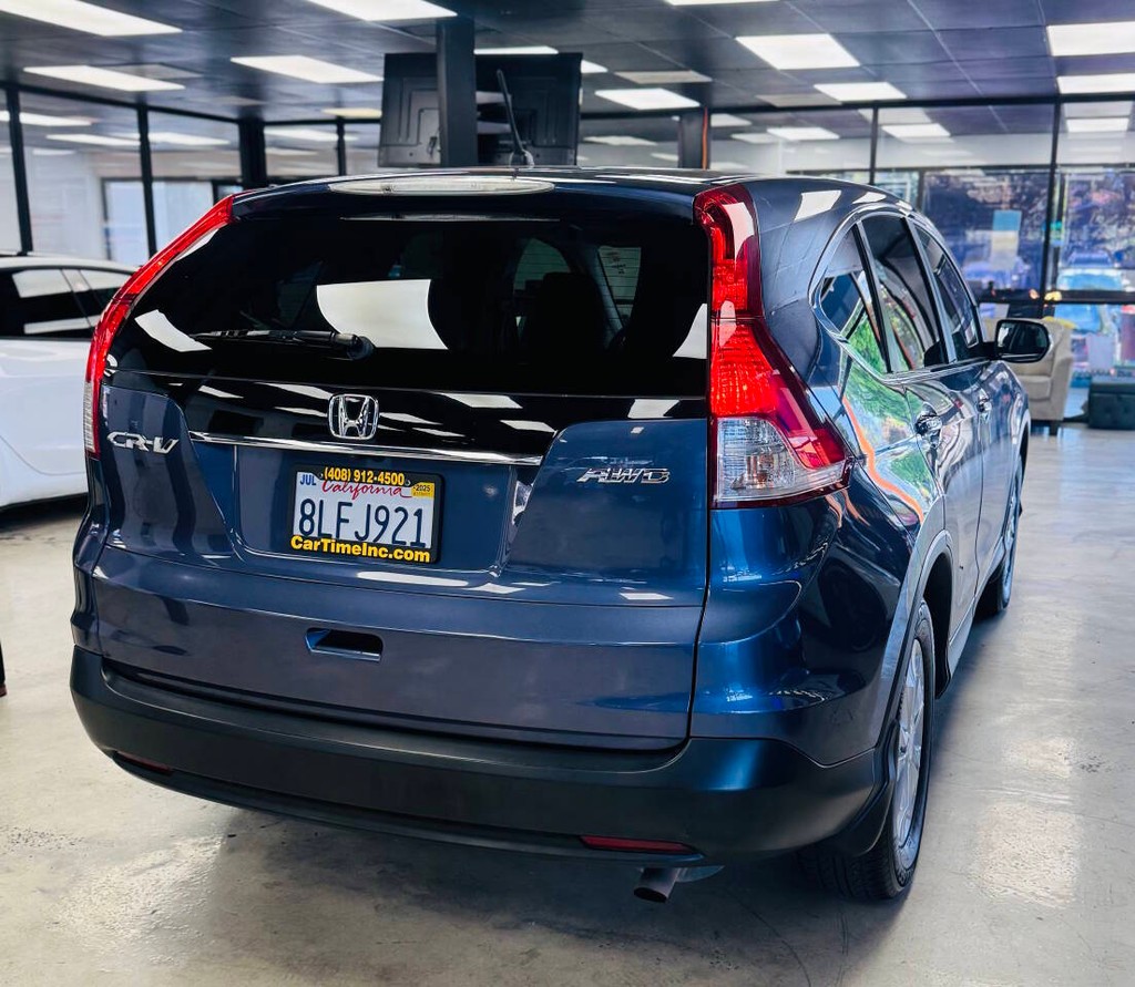 Honda CR-V Vehicle Full-screen Gallery Image 04