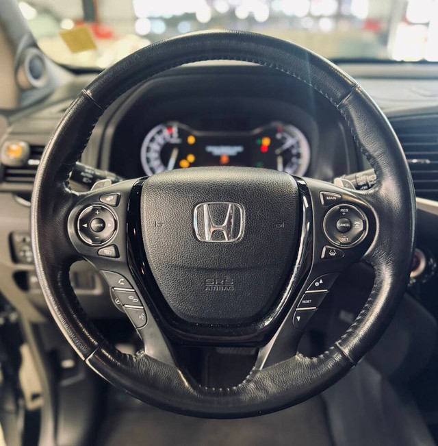 Honda Pilot Vehicle Full-screen Gallery Image 08