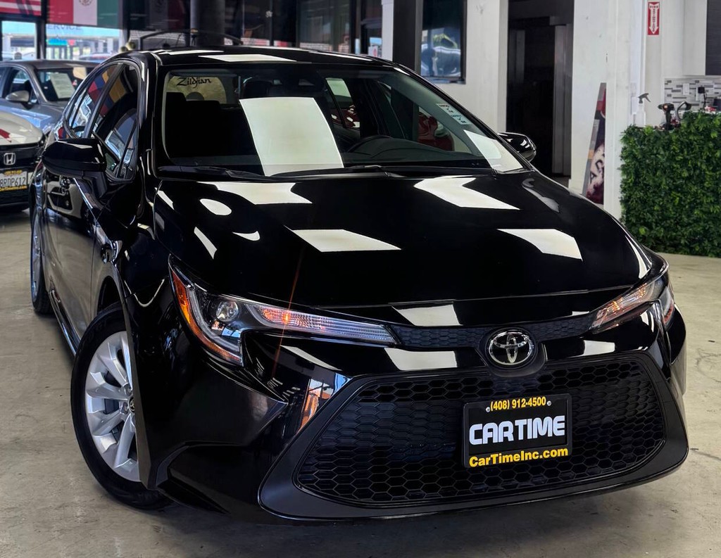 Toyota Corolla Vehicle Full-screen Gallery Image 03