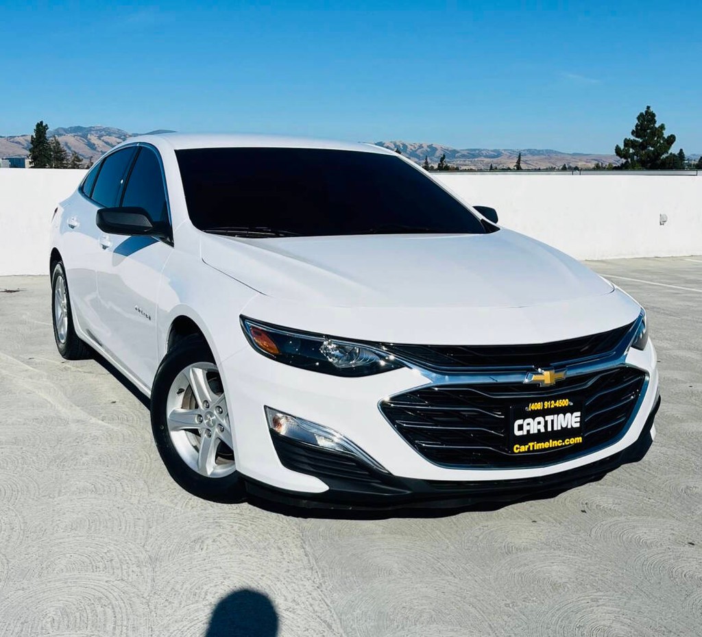 Chevrolet Malibu Vehicle Full-screen Gallery Image 03