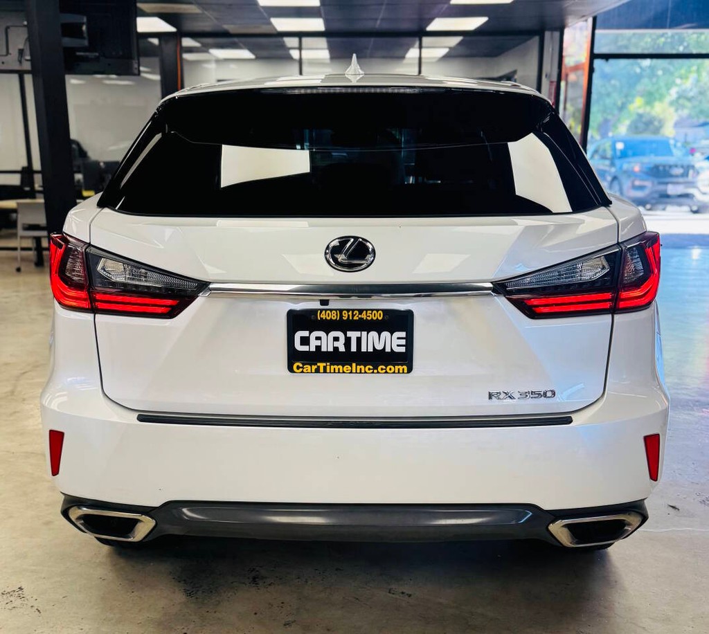 Lexus RX 350 Vehicle Full-screen Gallery Image 06