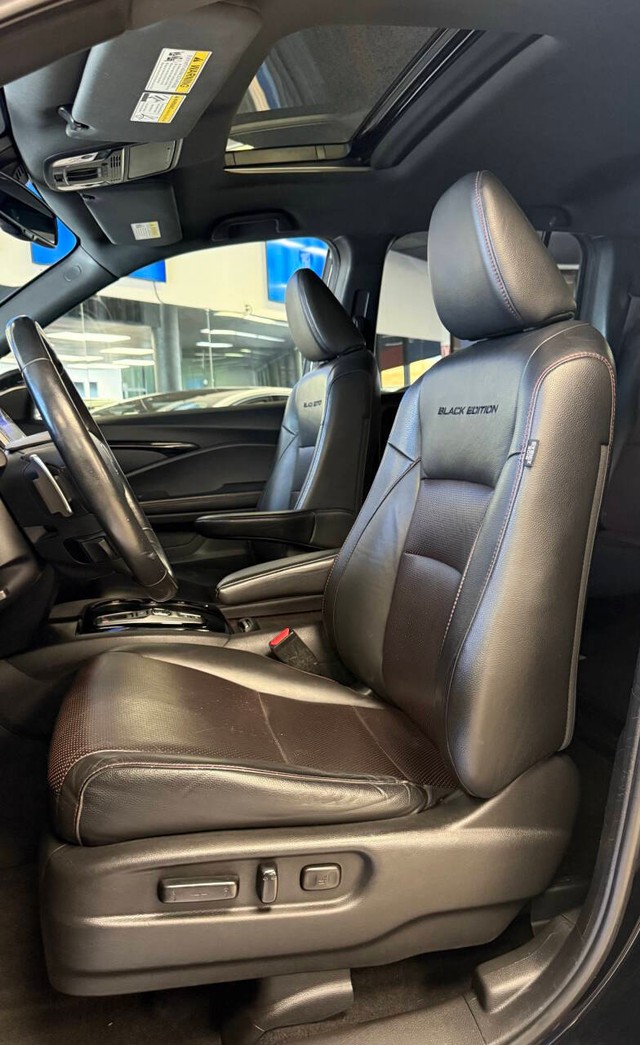 Honda Ridgeline Vehicle Full-screen Gallery Image 20