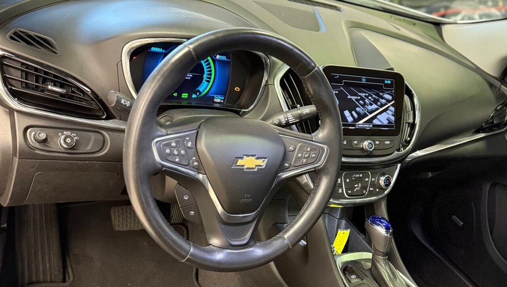 Chevrolet Volt Vehicle Full-screen Gallery Image 09