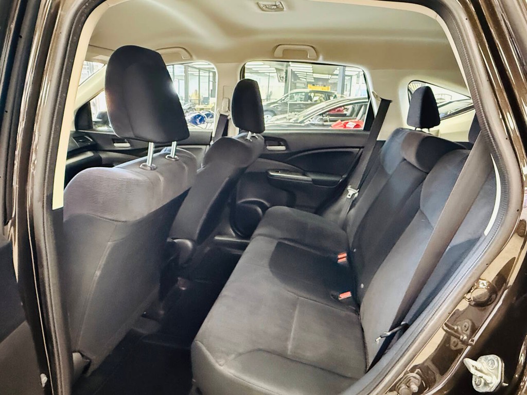 Honda CR-V Vehicle Full-screen Gallery Image 10