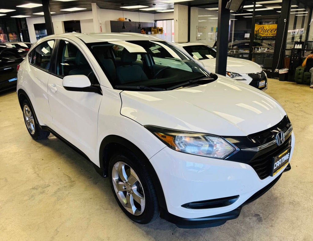 Honda HR-V Vehicle Full-screen Gallery Image 08