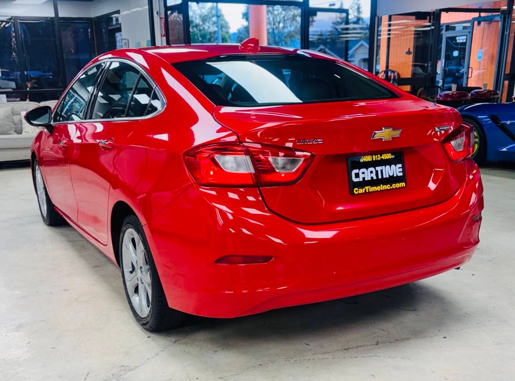 Chevrolet Cruze Vehicle Full-screen Gallery Image 04