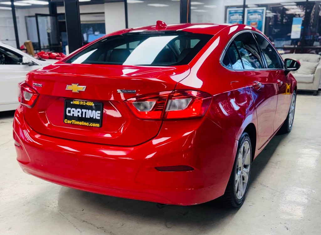 Chevrolet Cruze Vehicle Full-screen Gallery Image 06