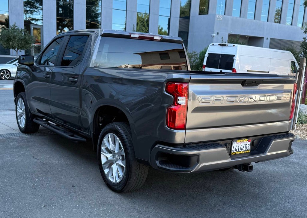 Chevrolet Silverado 1500 Vehicle Full-screen Gallery Image 08