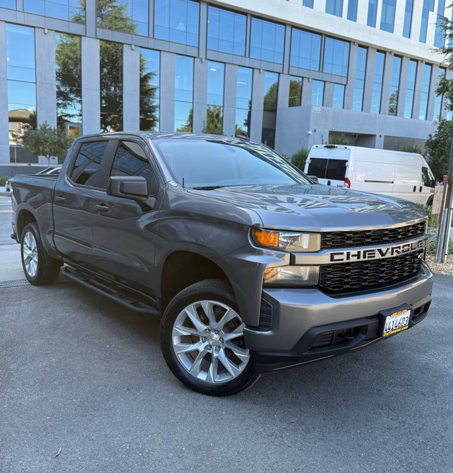 Chevrolet Silverado 1500 Vehicle Full-screen Gallery Image 04