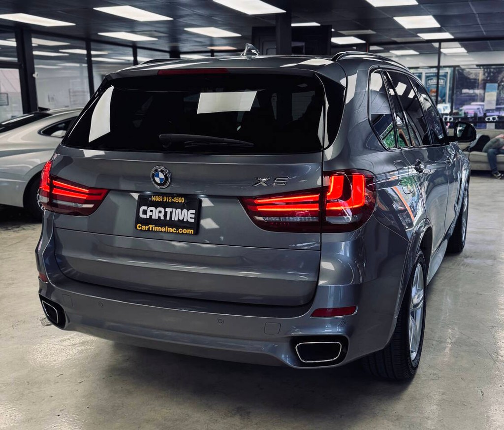 BMW X5 Vehicle Full-screen Gallery Image 08