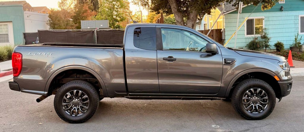 Ford Ranger Vehicle Full-screen Gallery Image 08