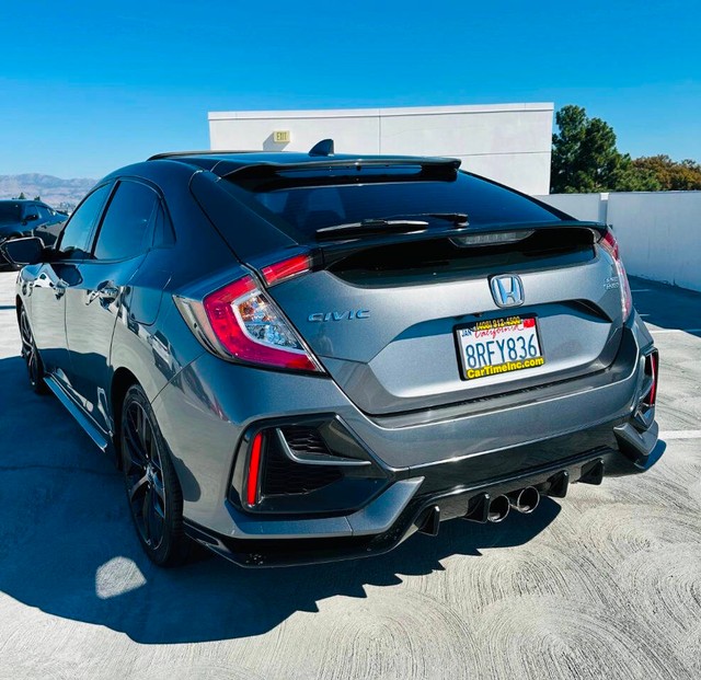 Honda Civic Hatchback Vehicle Full-screen Gallery Image 05