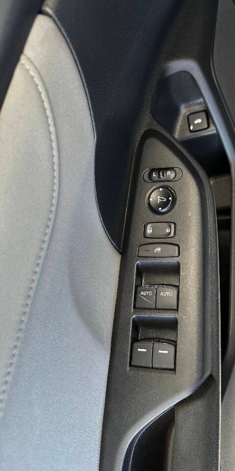 Honda Civic Sedan Vehicle Full-screen Gallery Image 15