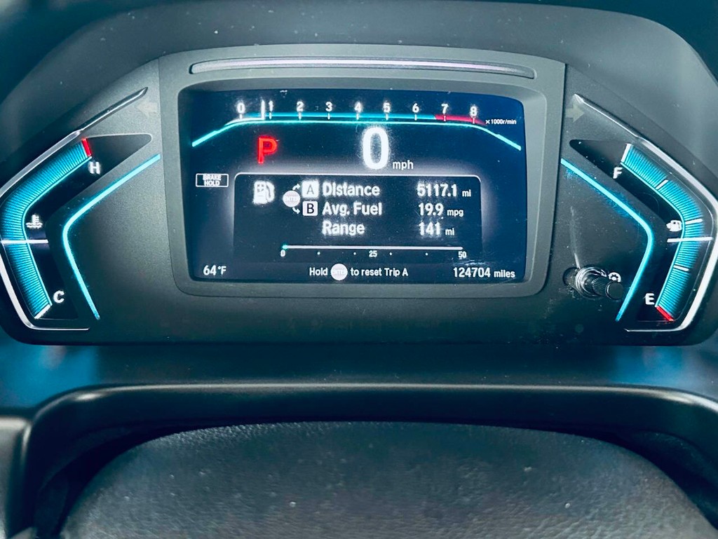 Honda Odyssey Vehicle Full-screen Gallery Image 12