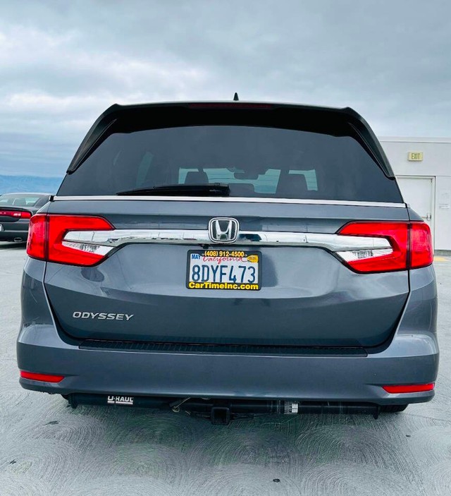 Honda Odyssey Vehicle Full-screen Gallery Image 06