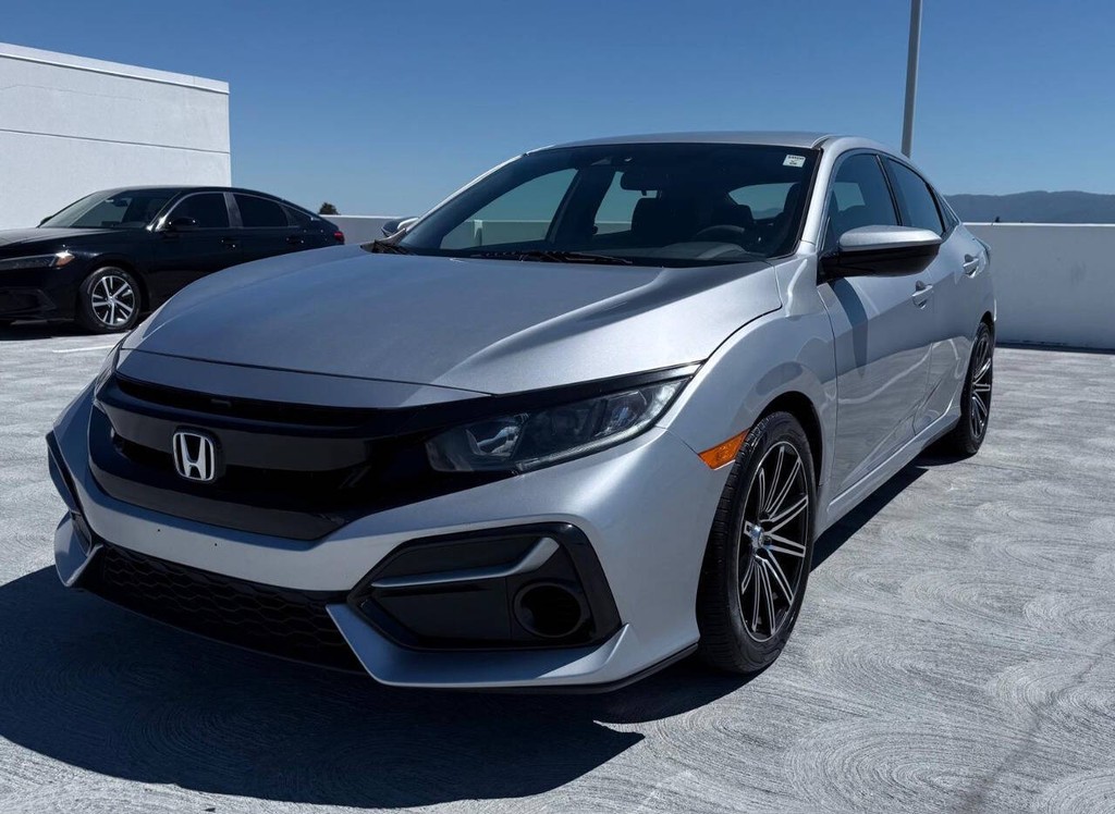 Honda Civic Hatchback Vehicle Full-screen Gallery Image 09