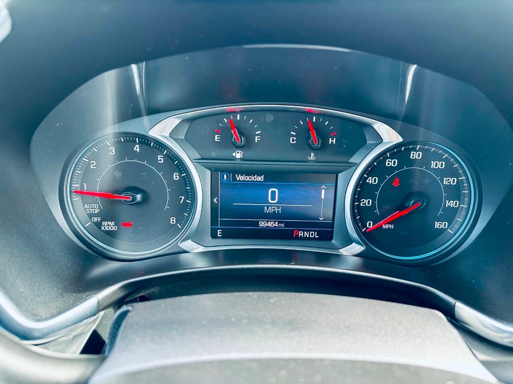 Chevrolet Equinox Vehicle Full-screen Gallery Image 11