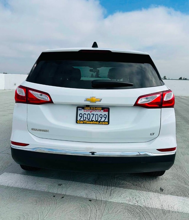 Chevrolet Equinox Vehicle Full-screen Gallery Image 08