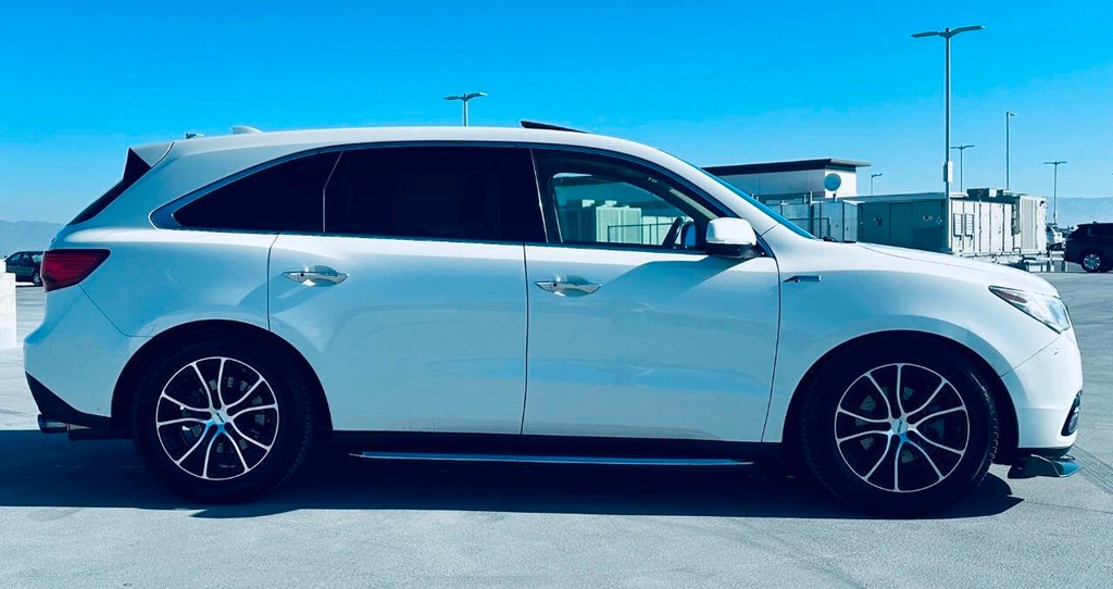 Acura MDX Vehicle Full-screen Gallery Image 08