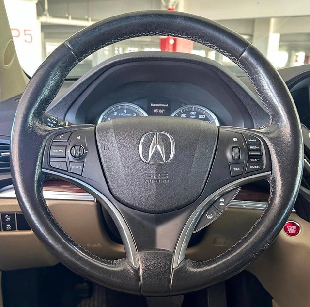 Acura MDX Vehicle Full-screen Gallery Image 10