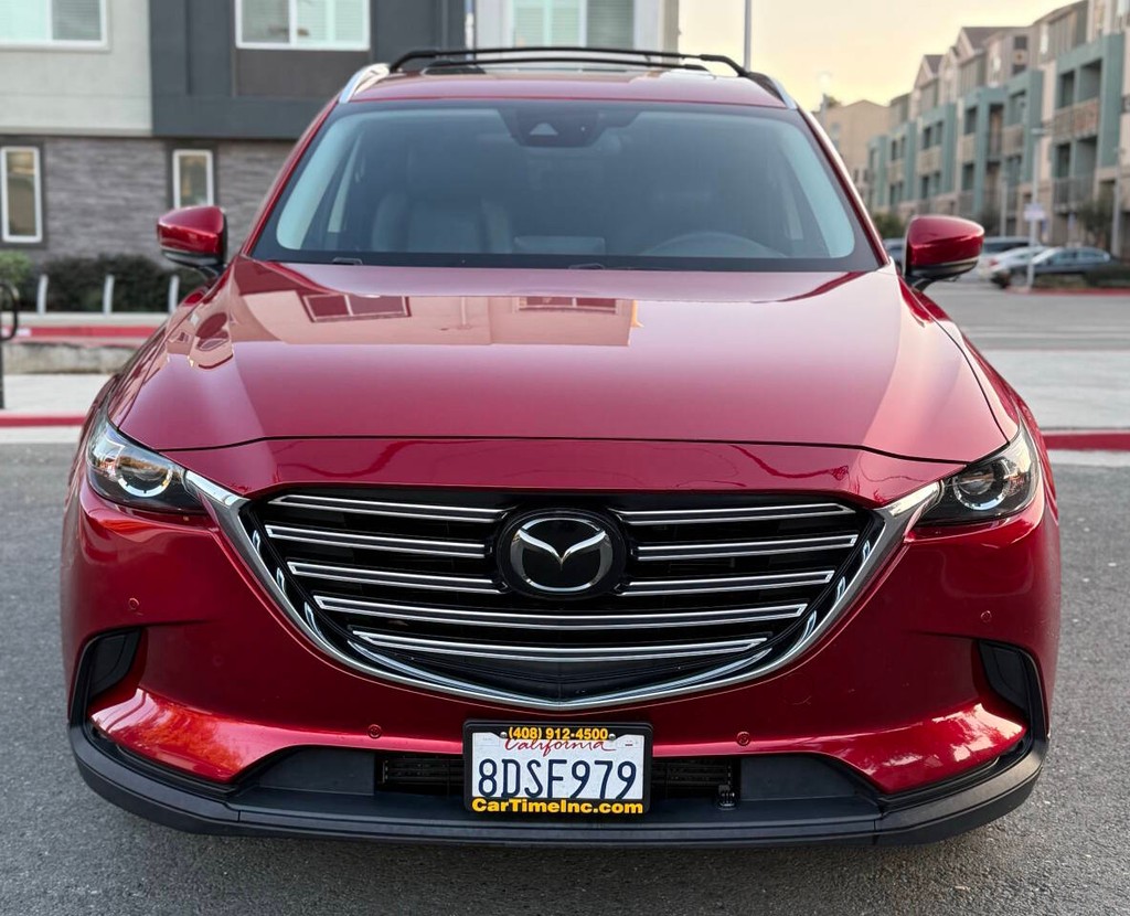 Mazda CX-9 Vehicle Full-screen Gallery Image 02