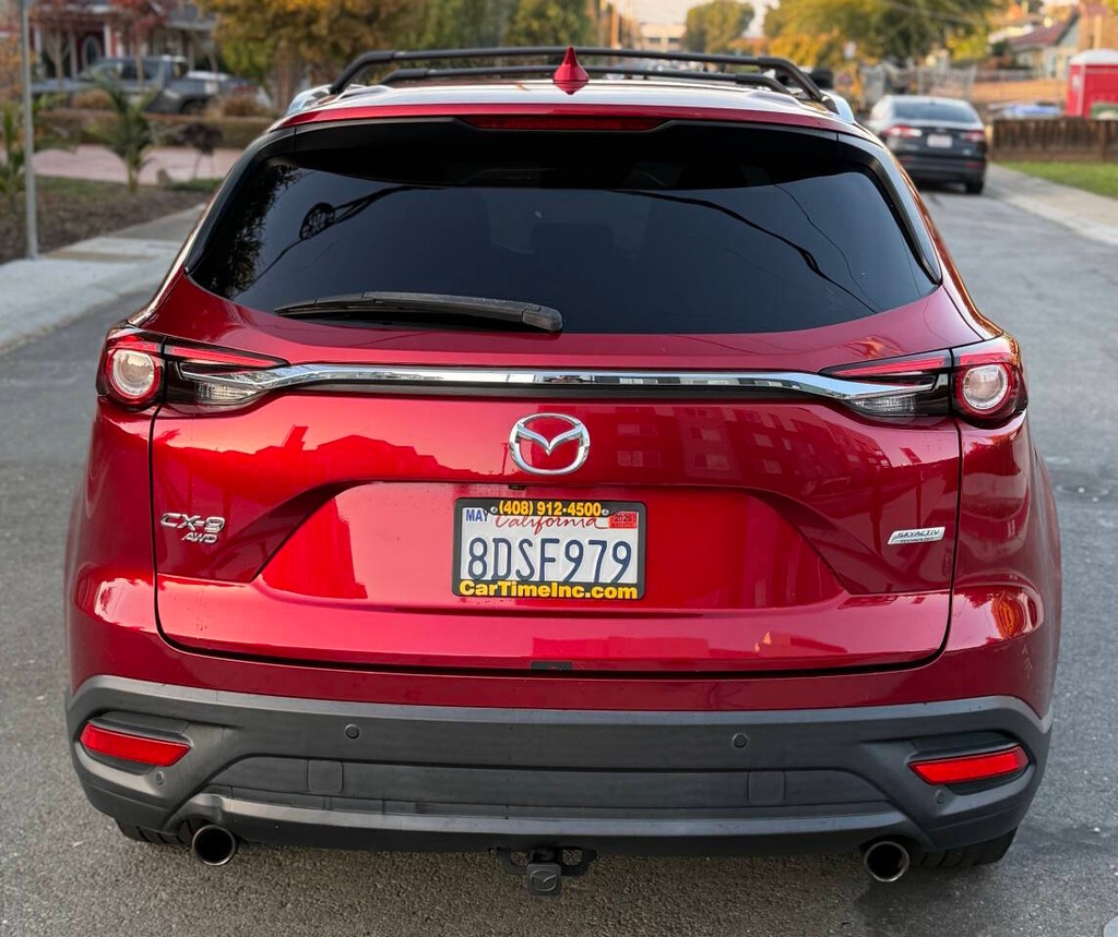 Mazda CX-9 Vehicle Full-screen Gallery Image 07