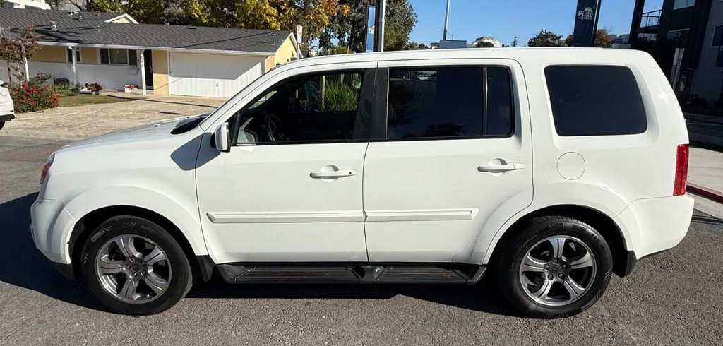 Honda Pilot Vehicle Full-screen Gallery Image 04