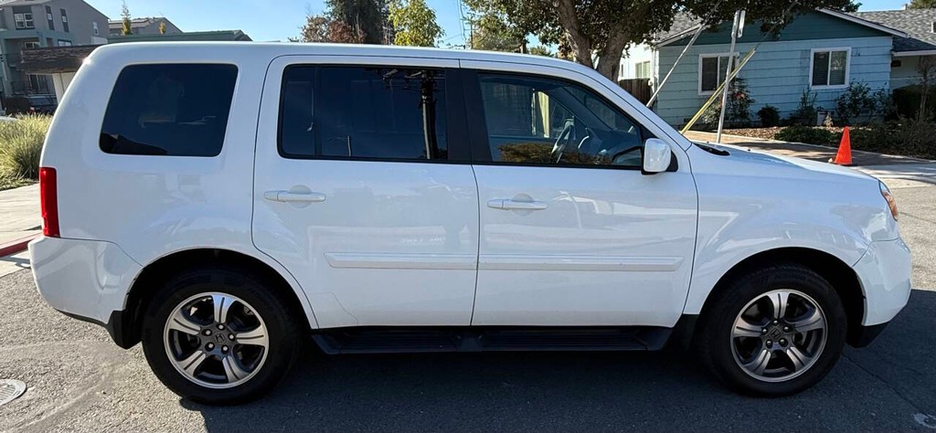 Honda Pilot Vehicle Full-screen Gallery Image 05