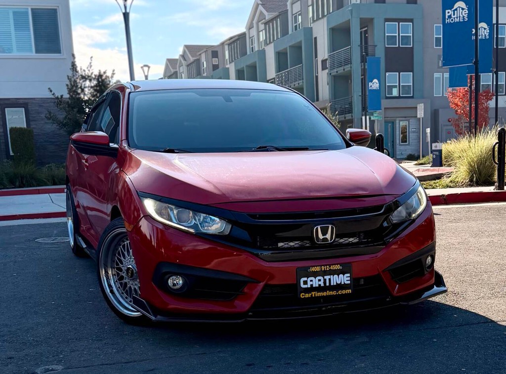 Honda Civic Sedan Vehicle Full-screen Gallery Image 02