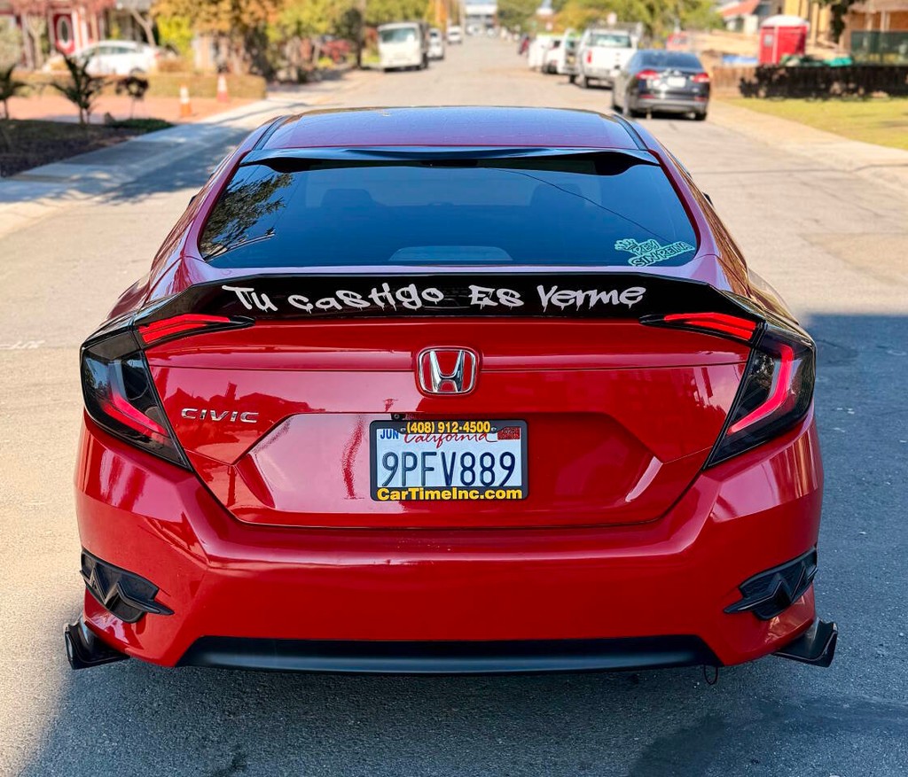 Honda Civic Sedan Vehicle Full-screen Gallery Image 07