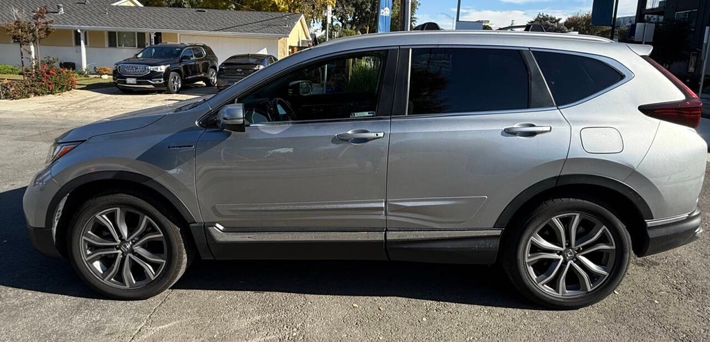 Honda CR-V Hybrid Vehicle Full-screen Gallery Image 04