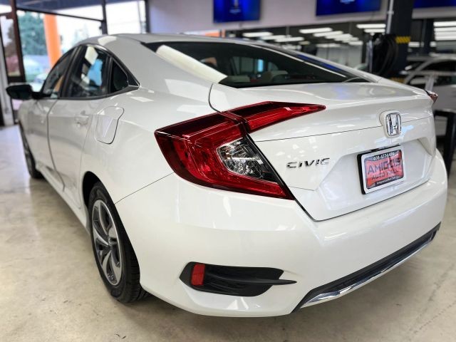 Honda Civic Sedan Vehicle Full-screen Gallery Image 03