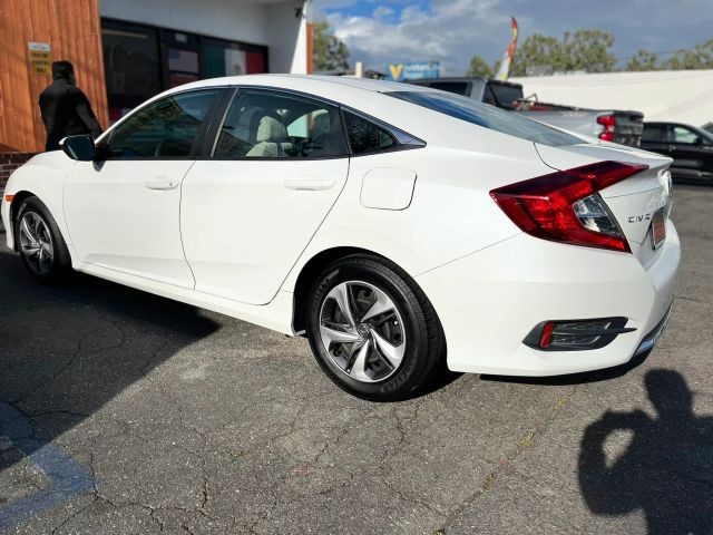 Honda Civic Sedan Vehicle Full-screen Gallery Image 14