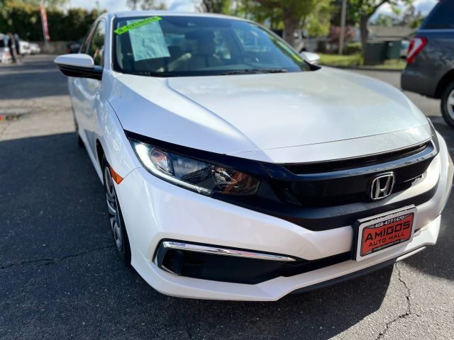 Honda Civic Sedan Vehicle Full-screen Gallery Image 18