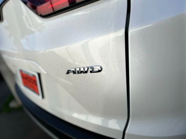 Honda CR-V Vehicle Full-screen Gallery Image 04