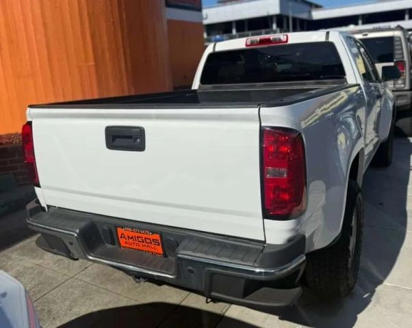 Chevrolet Colorado E Vehicle Full-screen Gallery Image 05