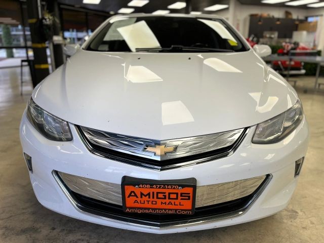 Chevrolet Volt Vehicle Full-screen Gallery Image 07