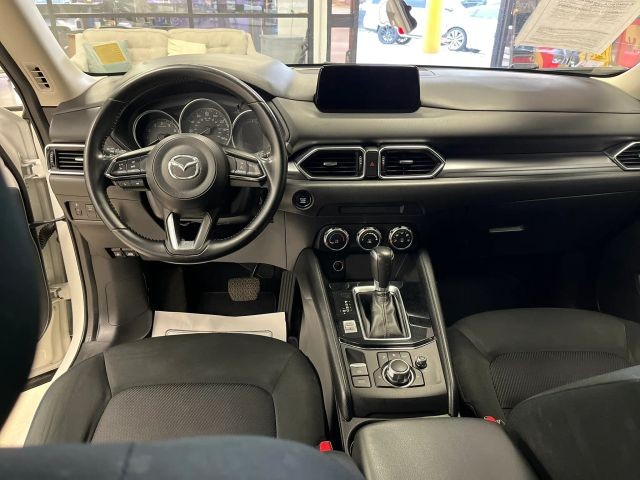 Mazda CX-5 Vehicle Full-screen Gallery Image 11