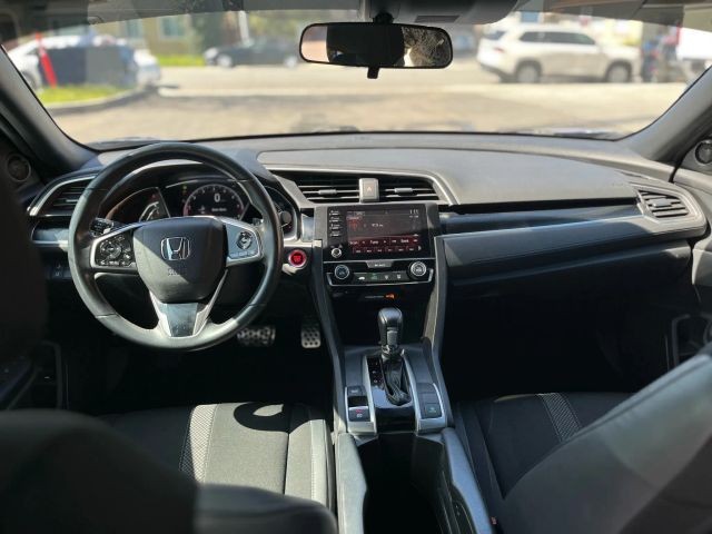 Honda Civic Sedan Vehicle Full-screen Gallery Image 09