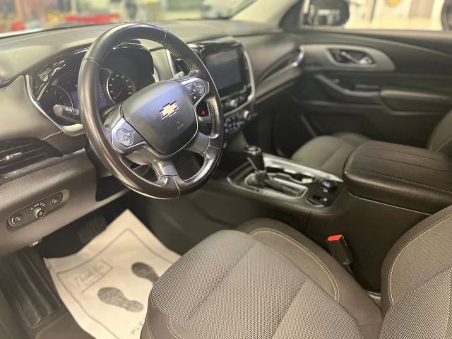 Chevrolet Traverse Vehicle Full-screen Gallery Image 14