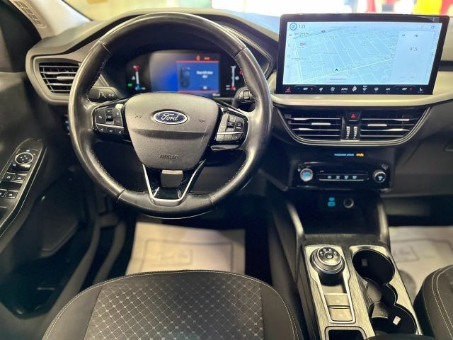 Ford Escape Vehicle Full-screen Gallery Image 11