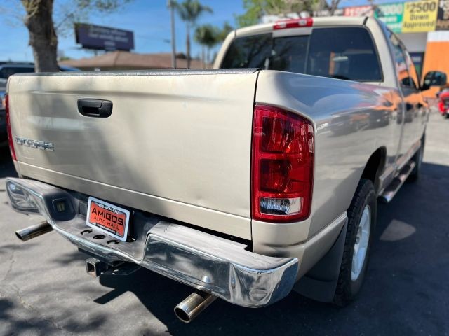 Dodge Ram 1500 Vehicle Full-screen Gallery Image 05