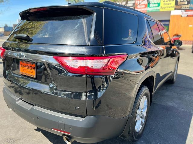 Chevrolet Traverse Vehicle Full-screen Gallery Image 05