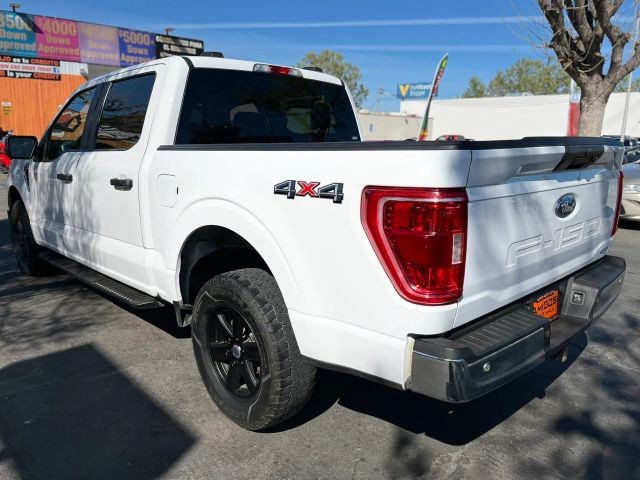 Ford F-150 Vehicle Full-screen Gallery Image 03