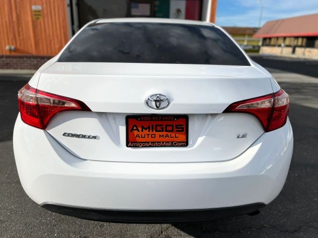 Toyota Corolla Vehicle Full-screen Gallery Image 04