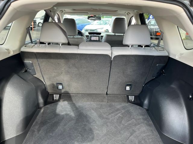 Honda CR-V Vehicle Full-screen Gallery Image 10